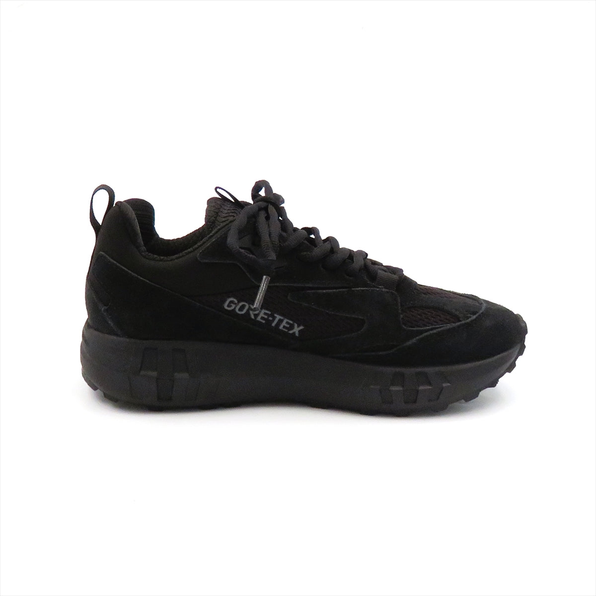 
                  
                    8706066 GTX BLK
                  
                
