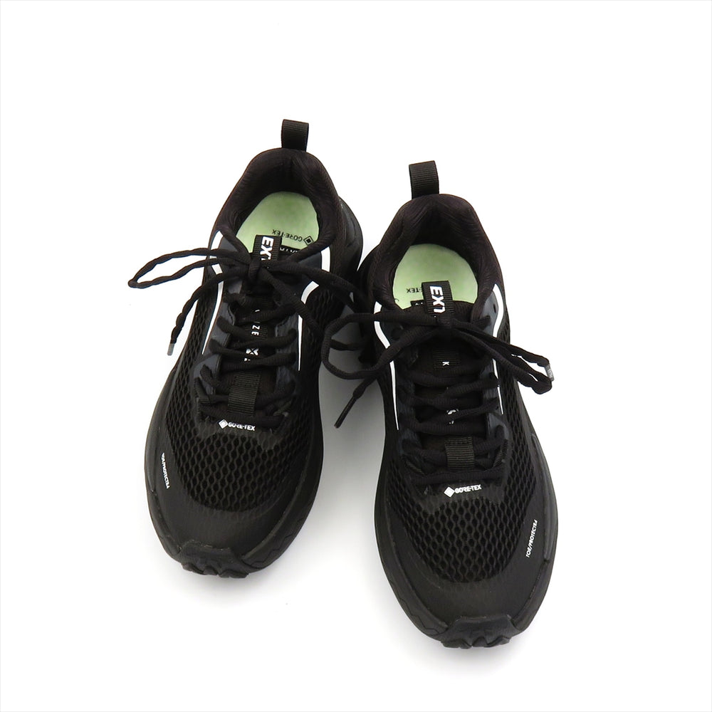 
                  
                    8705555 GTX BLK
                  
                