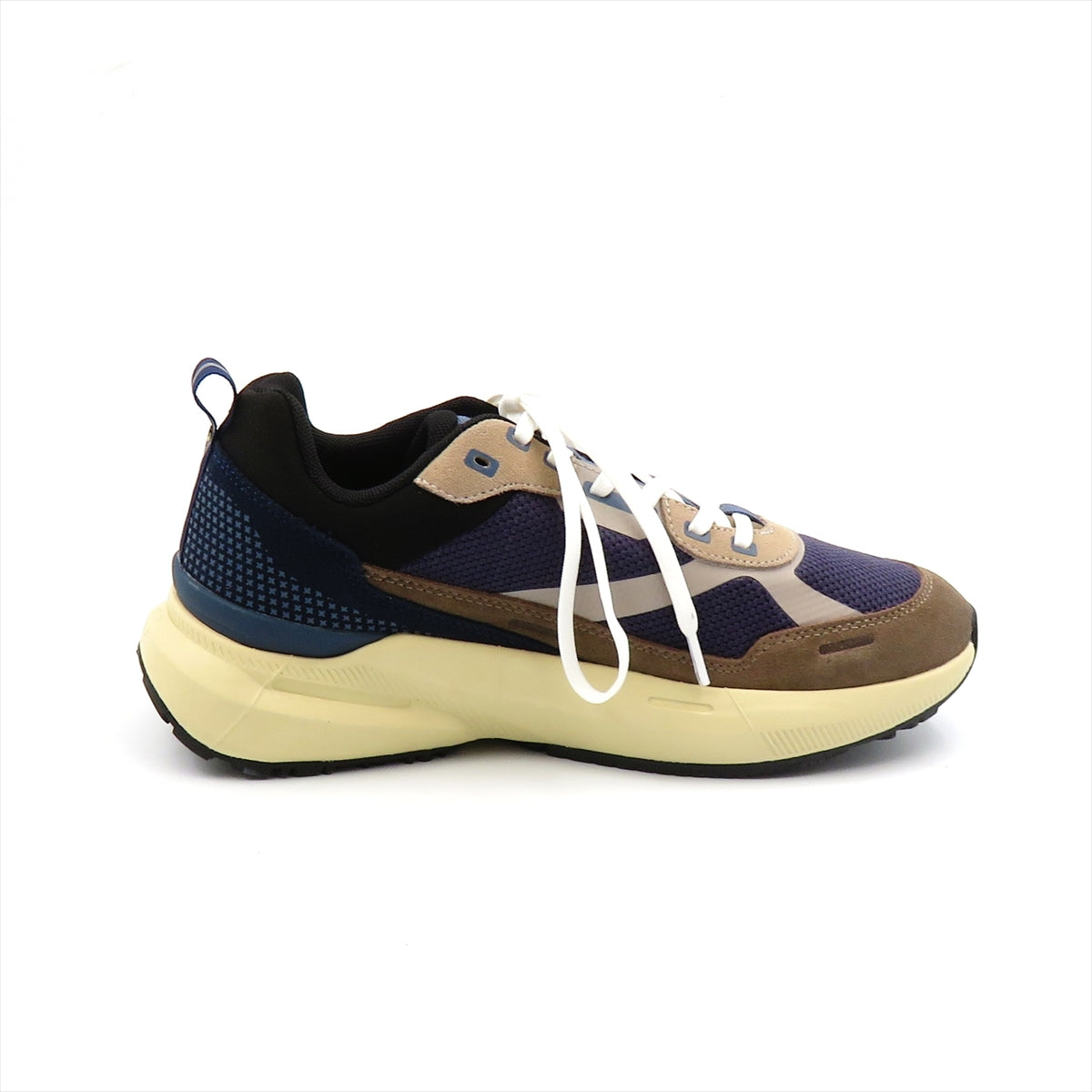 
                  
                    8700033 GTX NAVY.AVO
                  
                