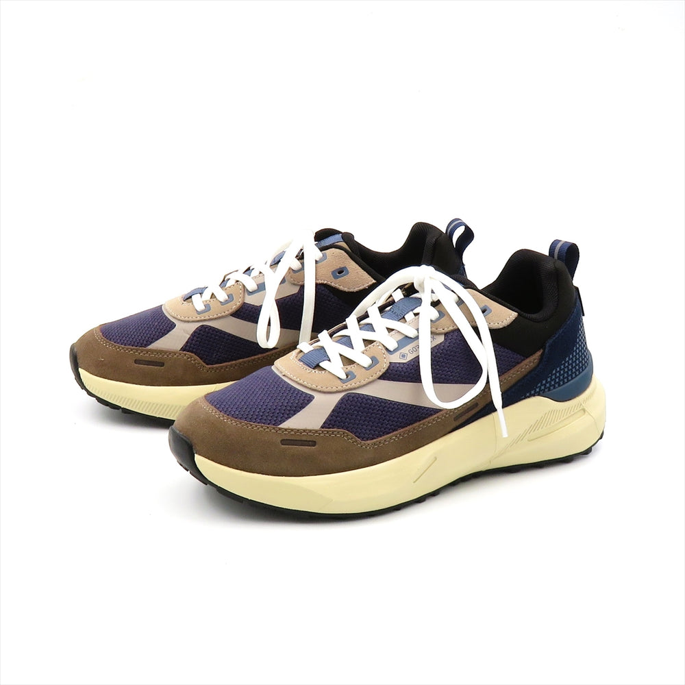 
                  
                    8700033 GTX NAVY.AVO
                  
                
