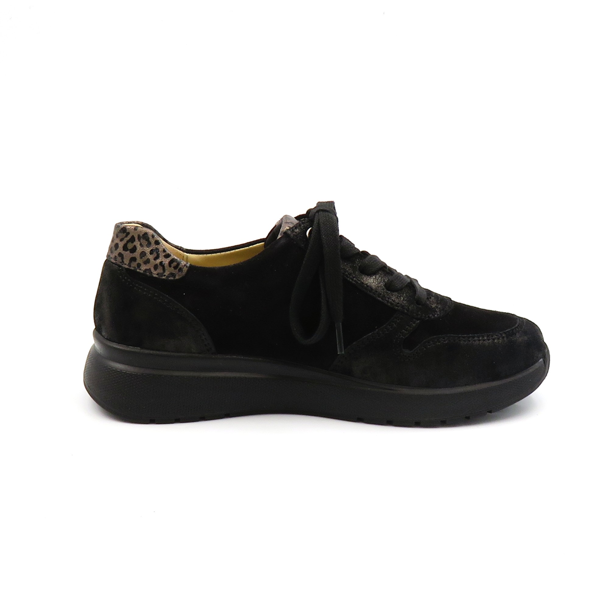 
                  
                    566114 BLK.COMBI
                  
                