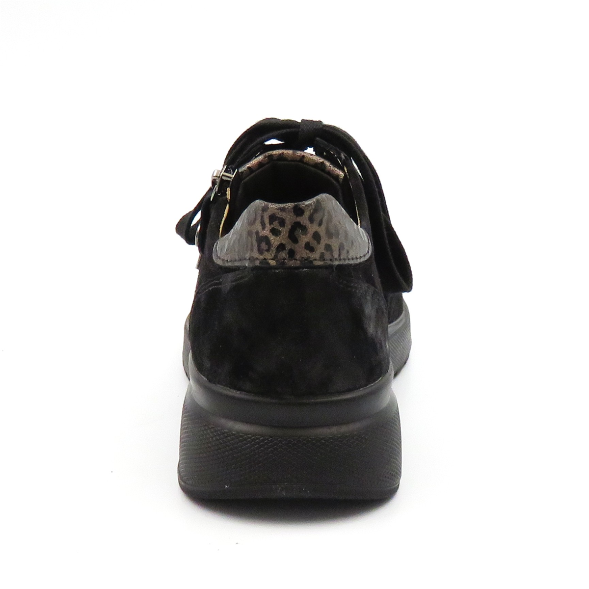 
                  
                    566114 BLK.COMBI
                  
                