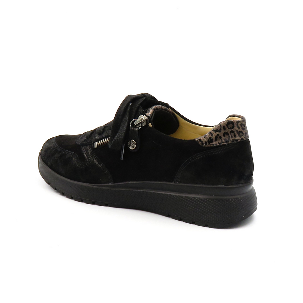 
                  
                    566114 BLK.COMBI
                  
                