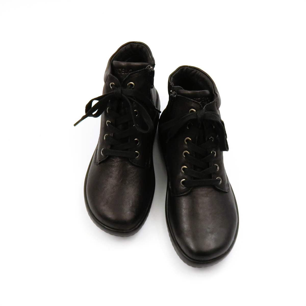 
                  
                    605601 BLK
                  
                
