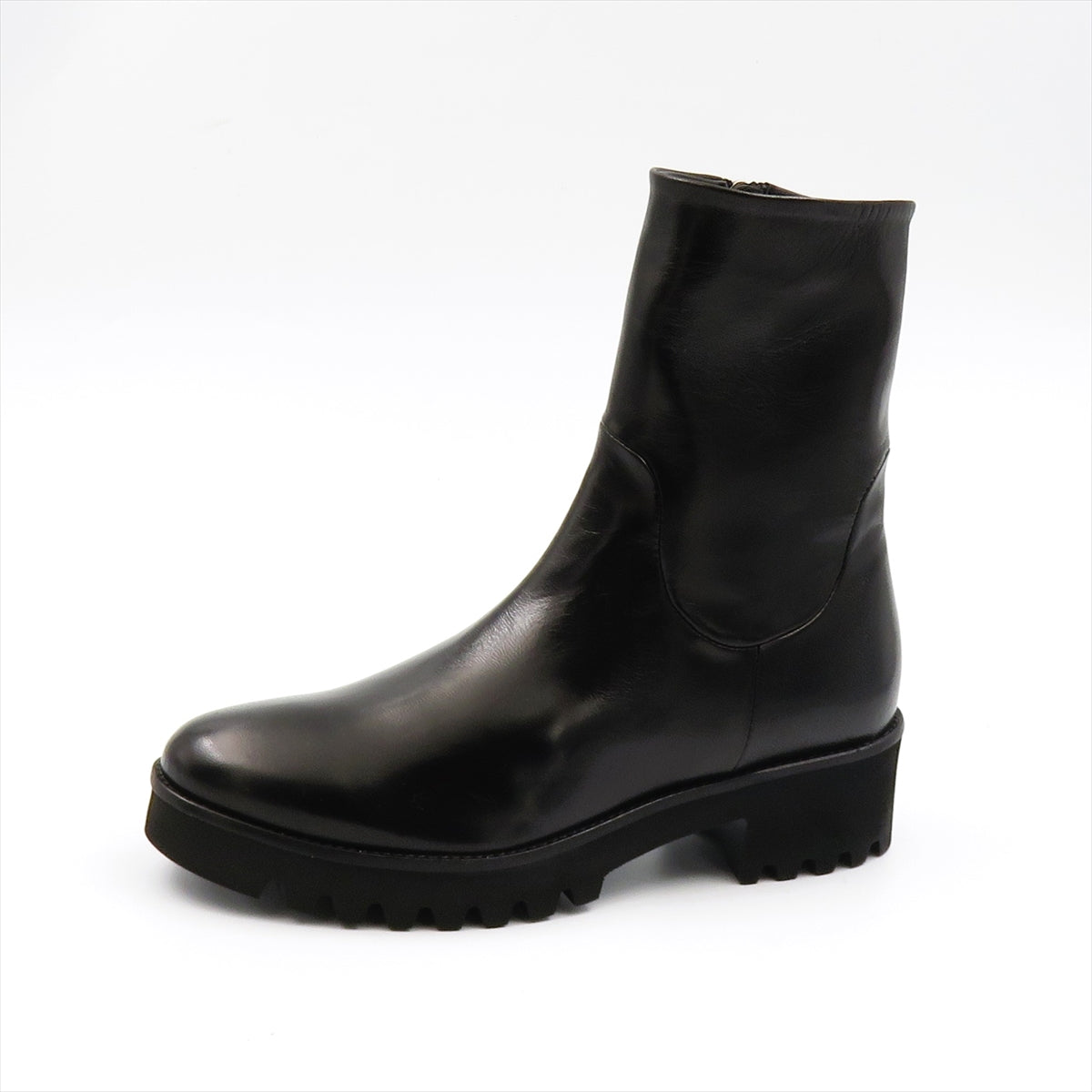 
                  
                    W243301 NAPPA.NERO
                  
                
