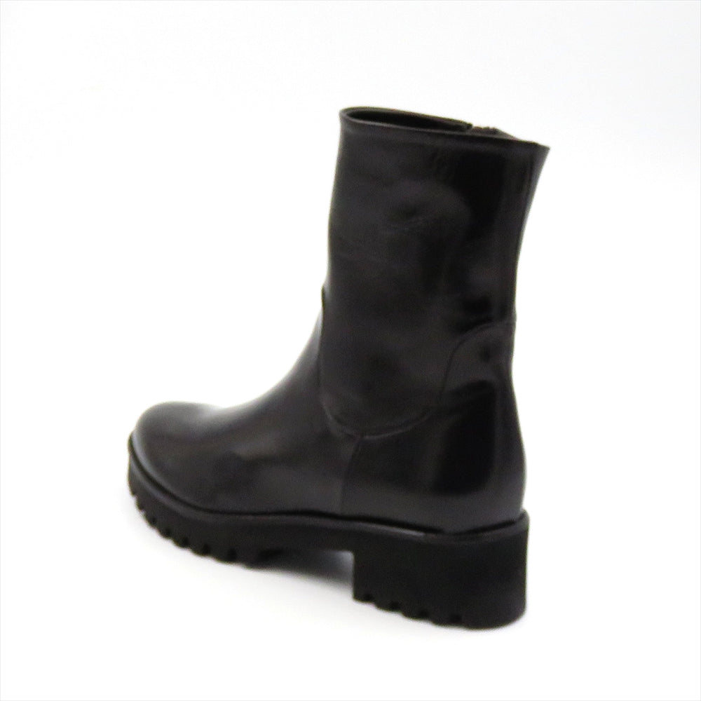 
                  
                    W243301 NAPPA.NERO
                  
                