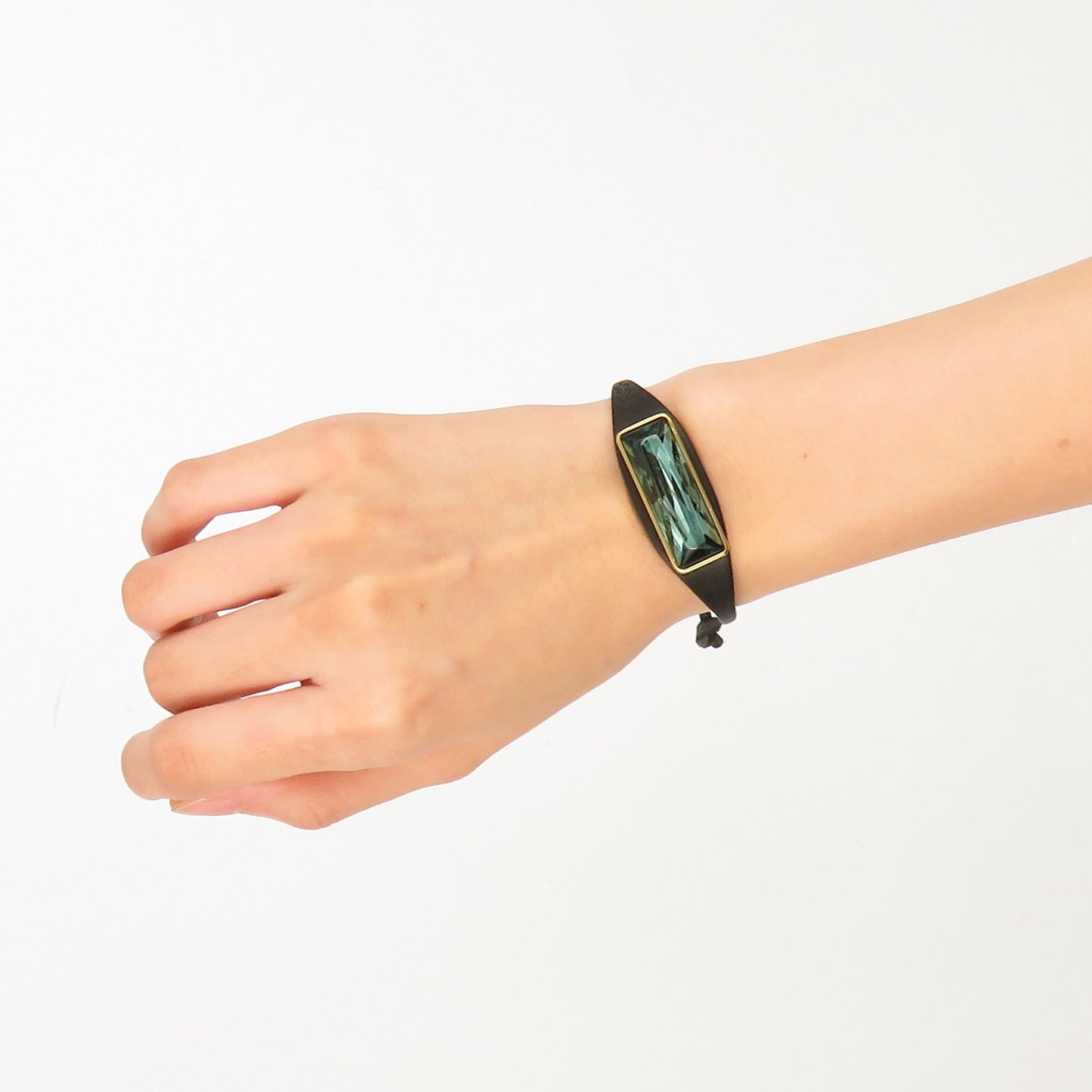 
                  
                    ZEFIRA BAGUETTE ERIN
                  
                