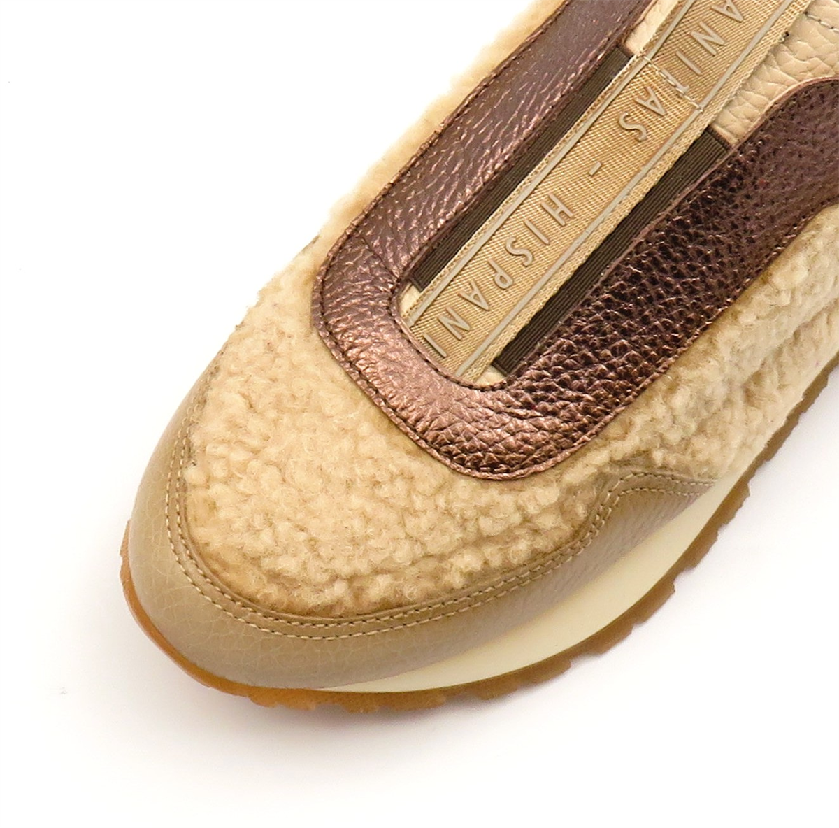 
                  
                    HI254222 BOLERO.TOPO
                  
                