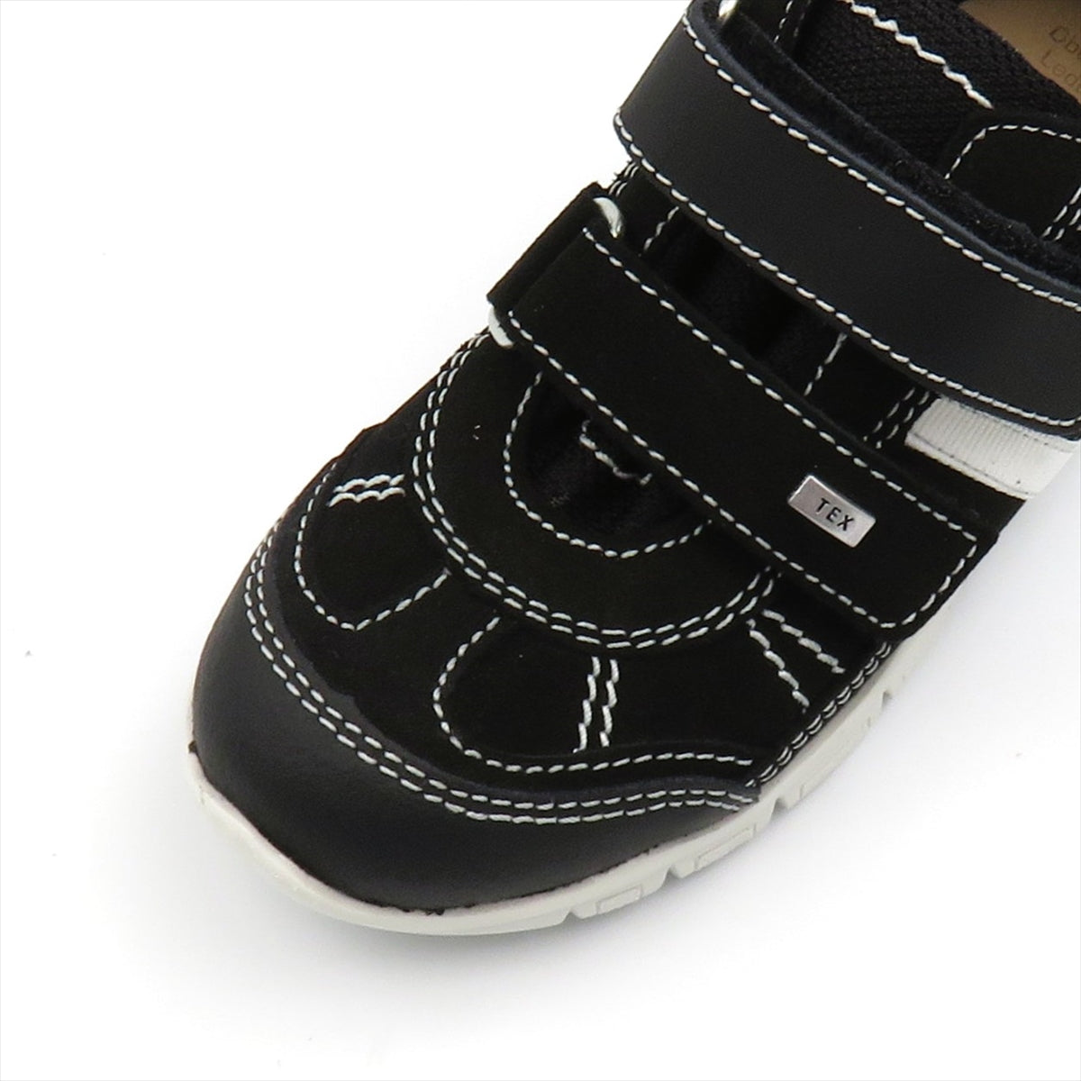 
                  
                    290232 BLACK.WHT.SYMPA
                  
                