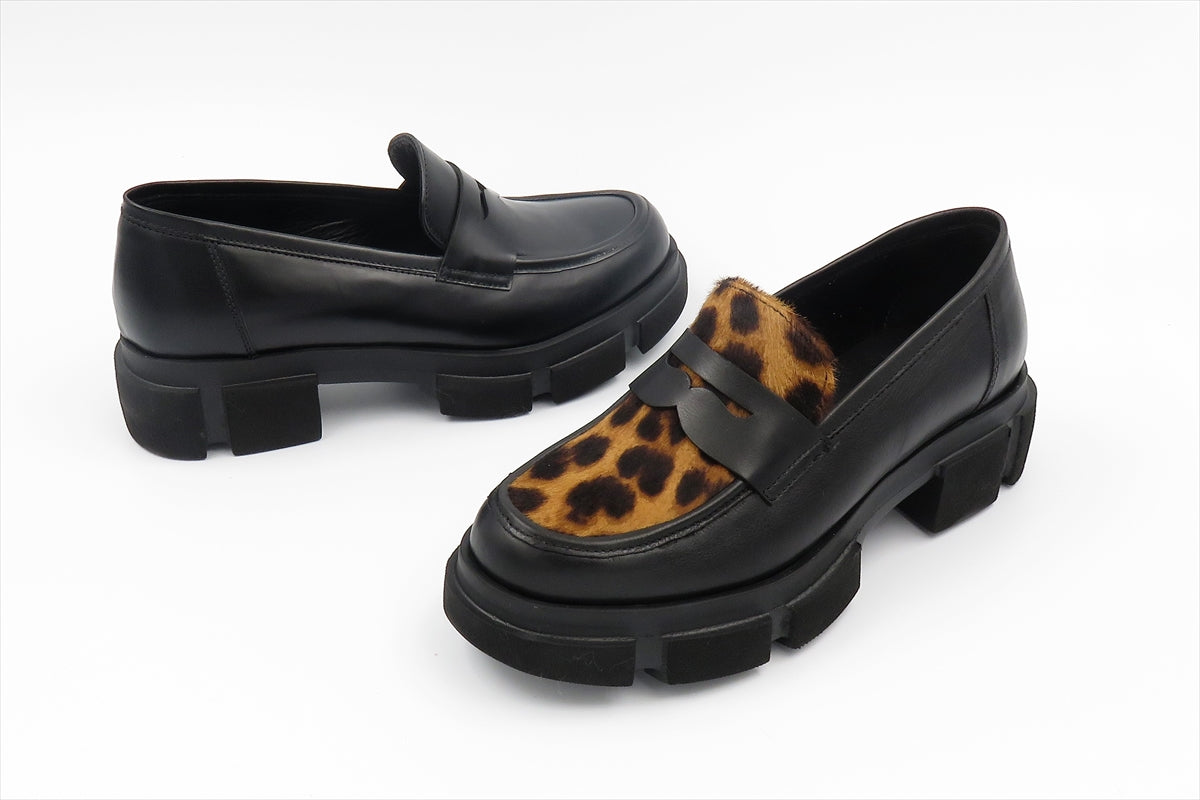 
                  
                    420-06B BLACK.LEOPARD
                  
                