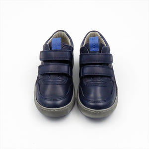 
                  
                    G3130185 DARK.BLUE
                  
                
