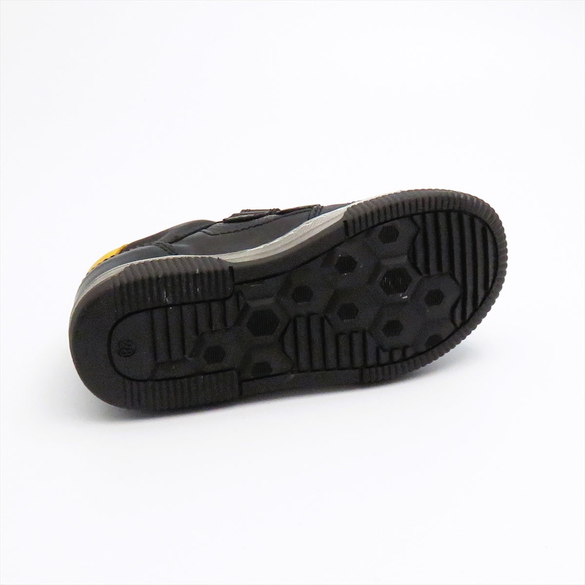 
                  
                    G3130210-1 BLACK
                  
                