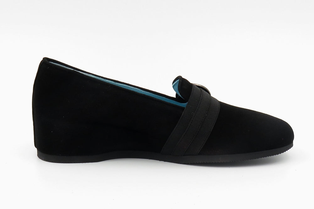 
                  
                    2305S9 BLACK.LOGO.C
                  
                